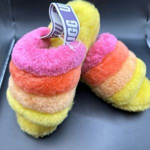 New! UGG PRIDE RAINBOW FLUFF YEAH SLIDE SHEEPSKIN SLIPPER SANDAL,USA5 / EU36